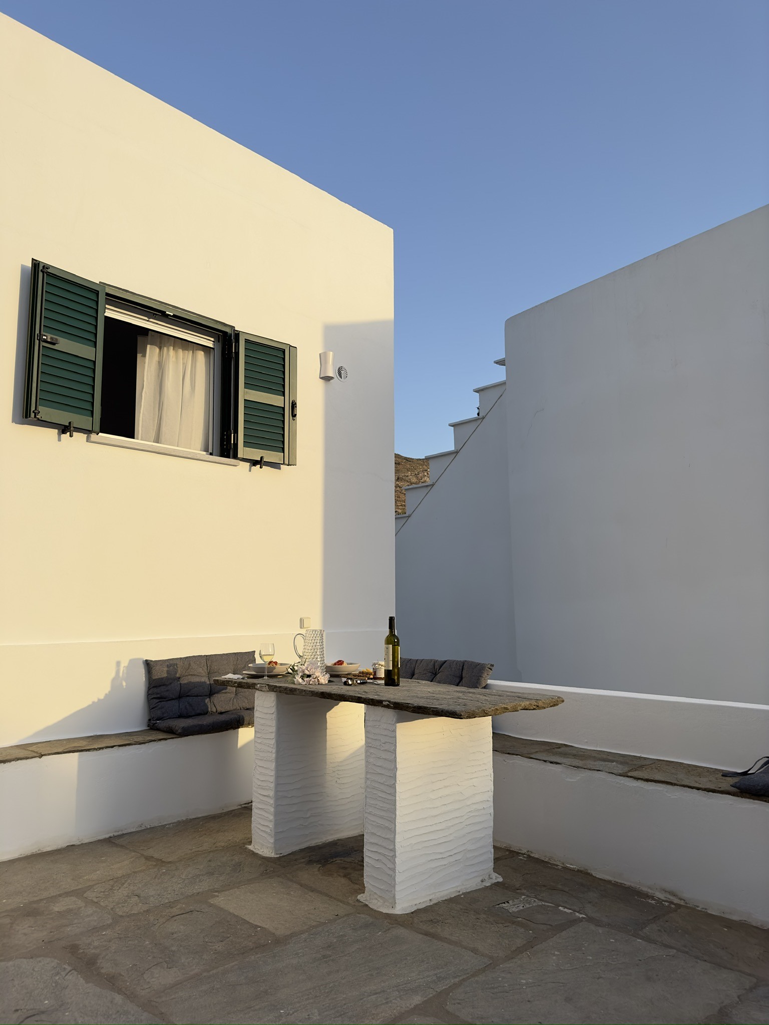 Secluded backyard garden