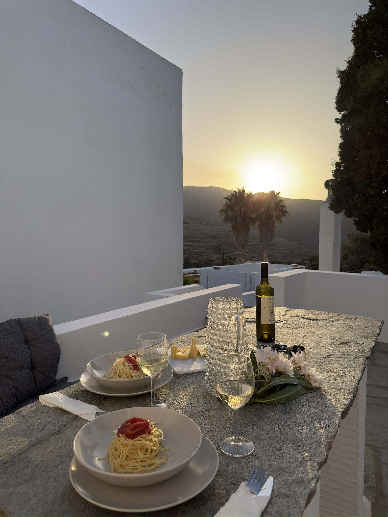 Local food and al fresco dining