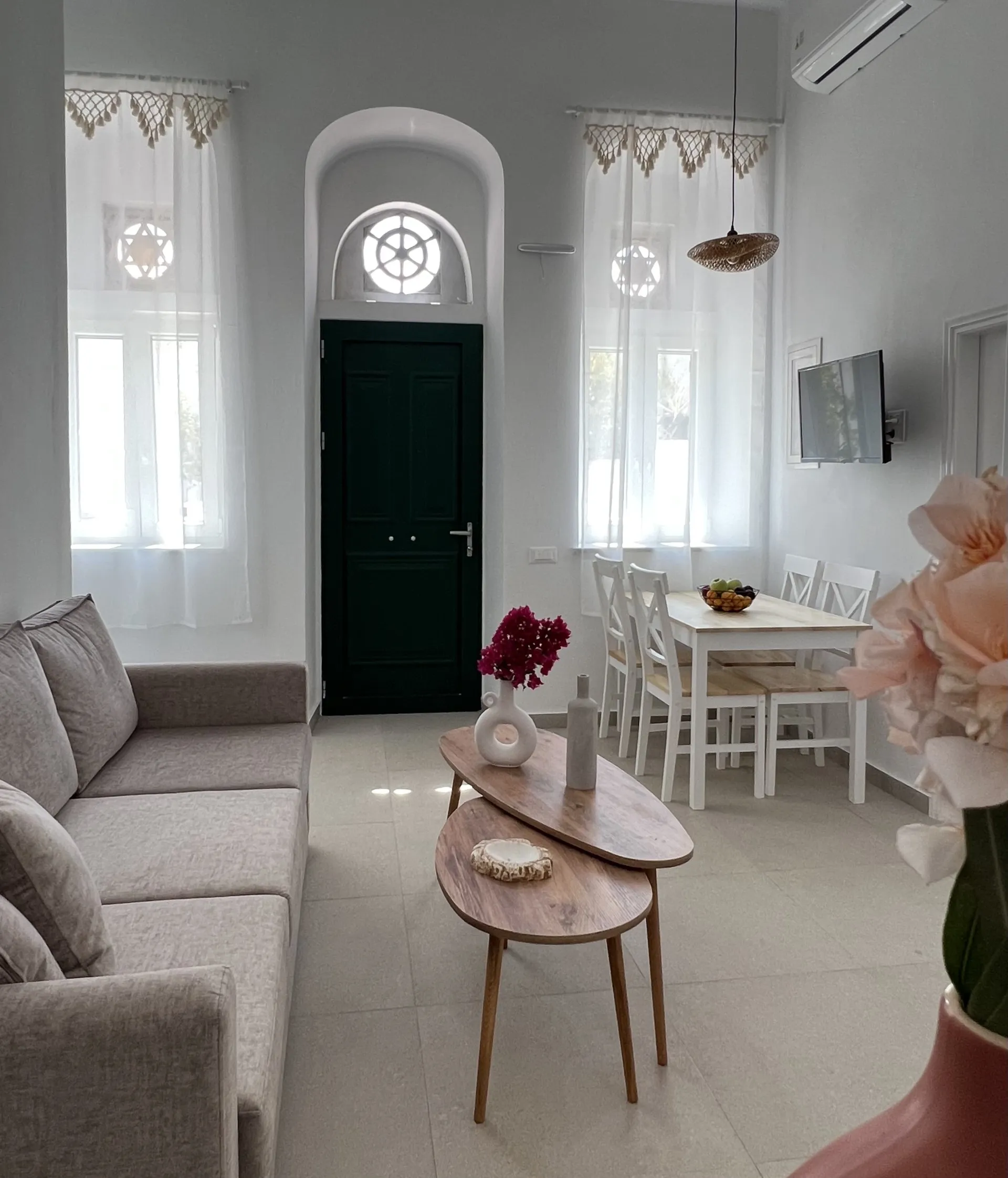 Suite entrance